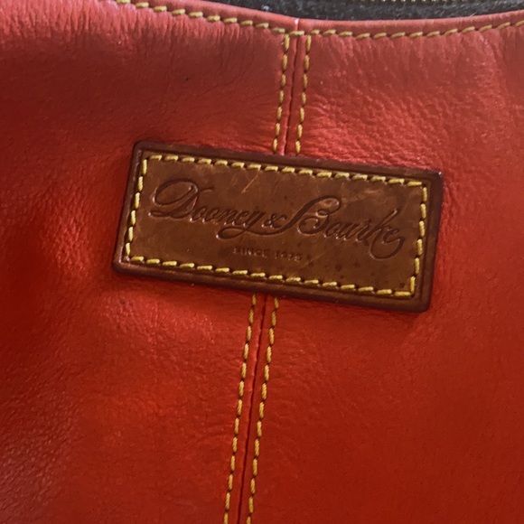 COPY - Dooney and Bourke purse - Picture 2 of 11